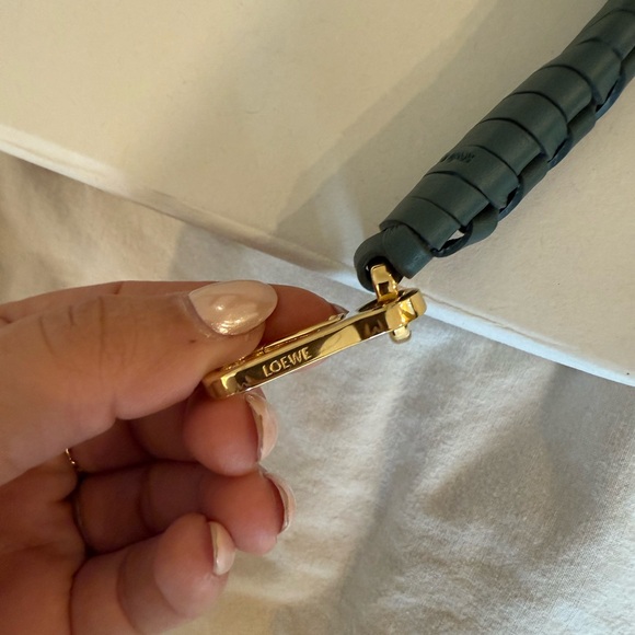 Loewe Green Braided Bag Strap with Gold Clasps - Picture 5 of 6